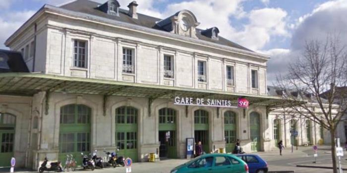 Gare de Saintes